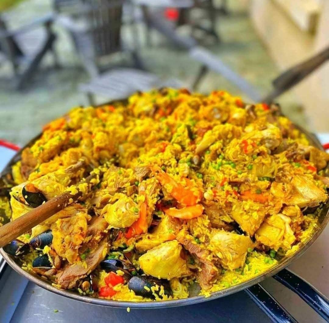 Dès Vendredi : Paella maison